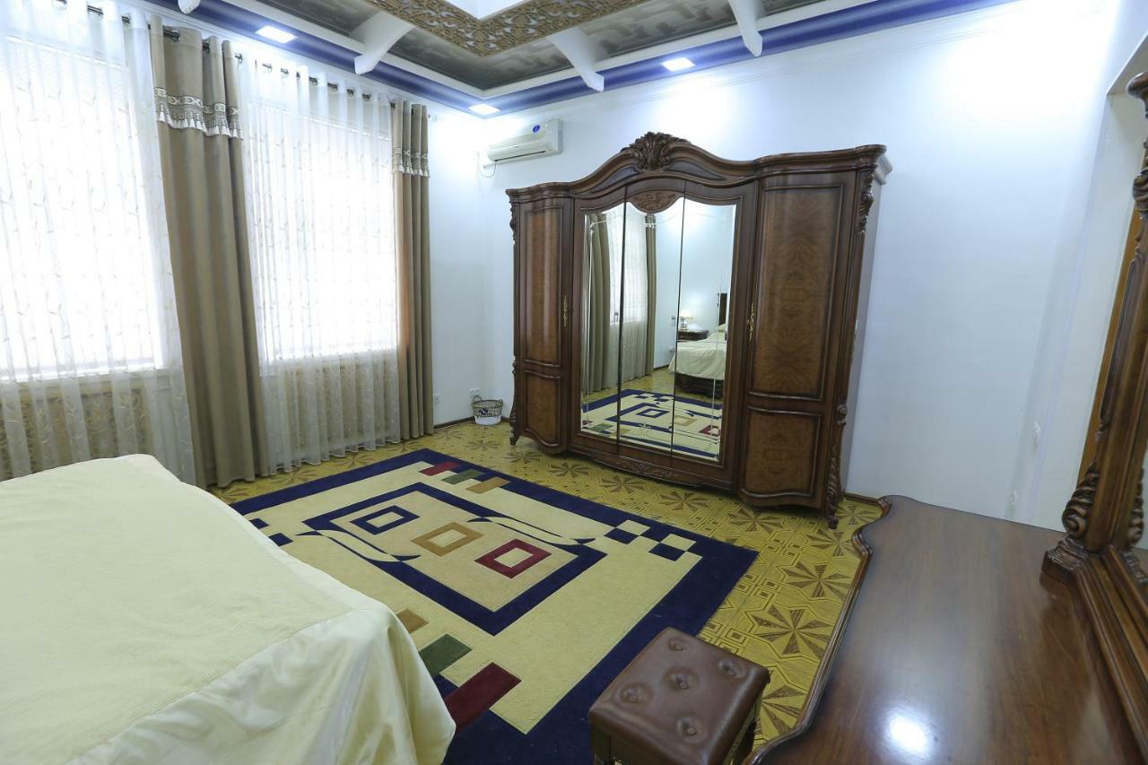 Yellow Hostel ドゥシャンベ エクステリア 写真